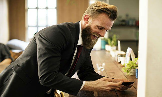 21 Amazing Ideas To Get More Restaurant Customers Through The Door